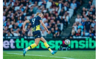 Haaland marcou hat tricks em jogos consecutivos, quebrando todas as dúvidas com força Haaland marcou hat tricks em jogos consecutivos, quebrando todas as dúvidas com força