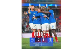 A seleção francesa volta a sair com o uniforme brilhante, visando a Copa da Europa de 2024 A seleção francesa volta a sair com o uniforme brilhante, visando a Copa da Europa de 2024