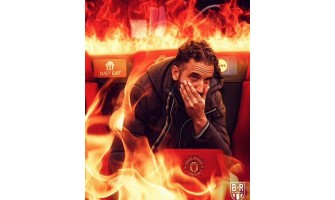 Desempenho ruim do Manchester United e mais uma mudança de técnico em meio a disputas de poder