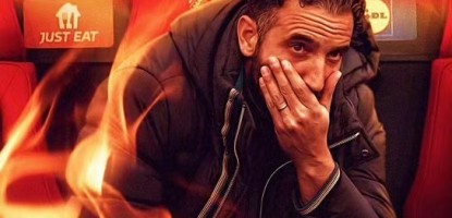 Desempenho ruim do Manchester United e mais uma mudança de técnico em meio a disputas de poder