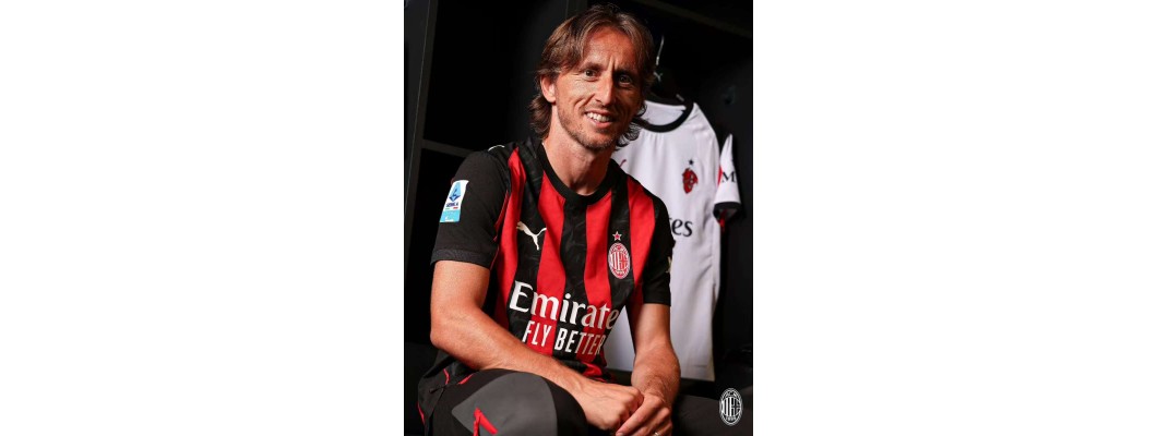Modric estreia no Milan, embarcando em sua jornada na Série A