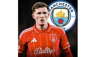 O Manchester City fez uma proposta de 120 milhões de libras pelo médio do Nottingham Forest, Elliott Anderson.
