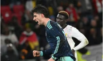 A Máquina Alemã: Preocupações Ocultas e Brilho Sob as Rugas da Vitória